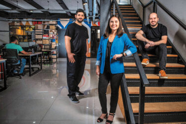 Agrosmart founders Thales Nicoleti, Mariana Vasconcelos and Raphael Pizzi