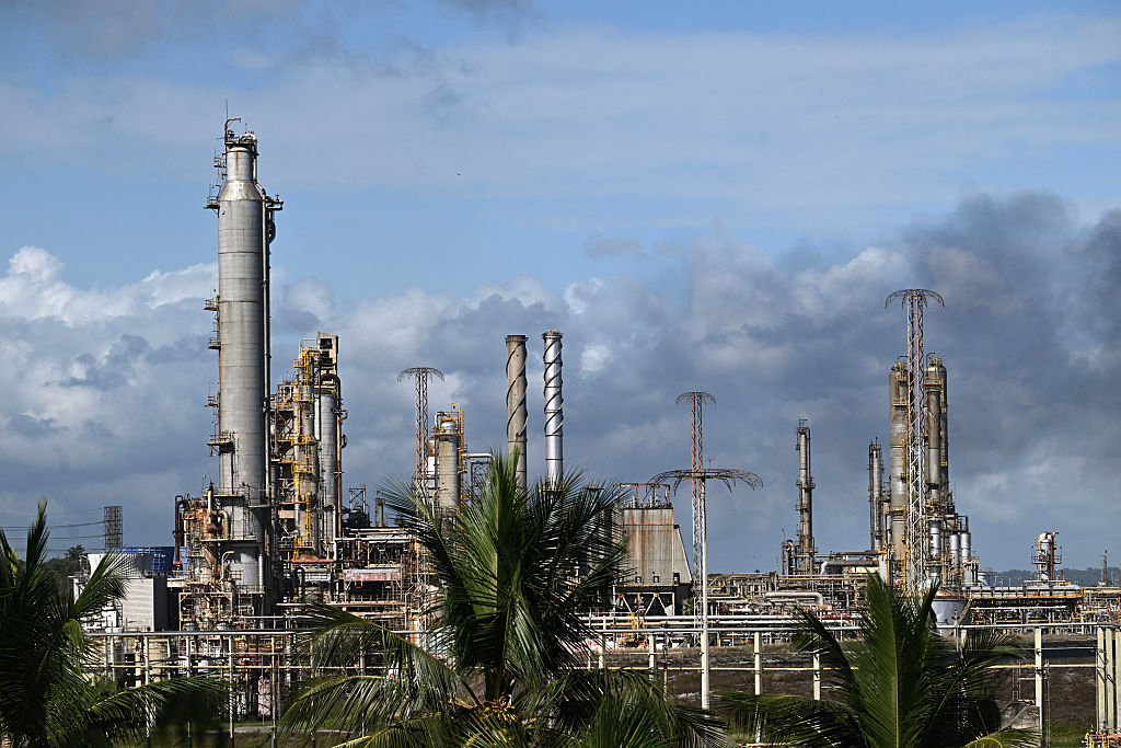 Without Institutional Change, Venezuela’s Oil Bonanza Remains Unviable