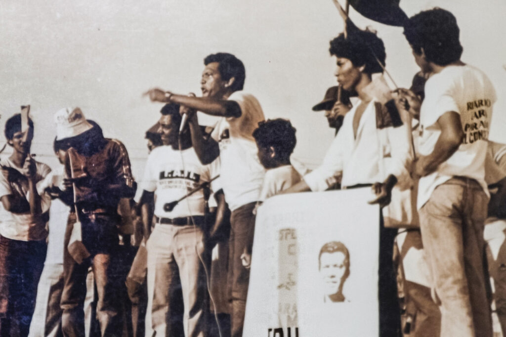 Ricardo Lara Parada speaks in Barrancabermeja at a rally for the political party he founded after leaving the ELN.